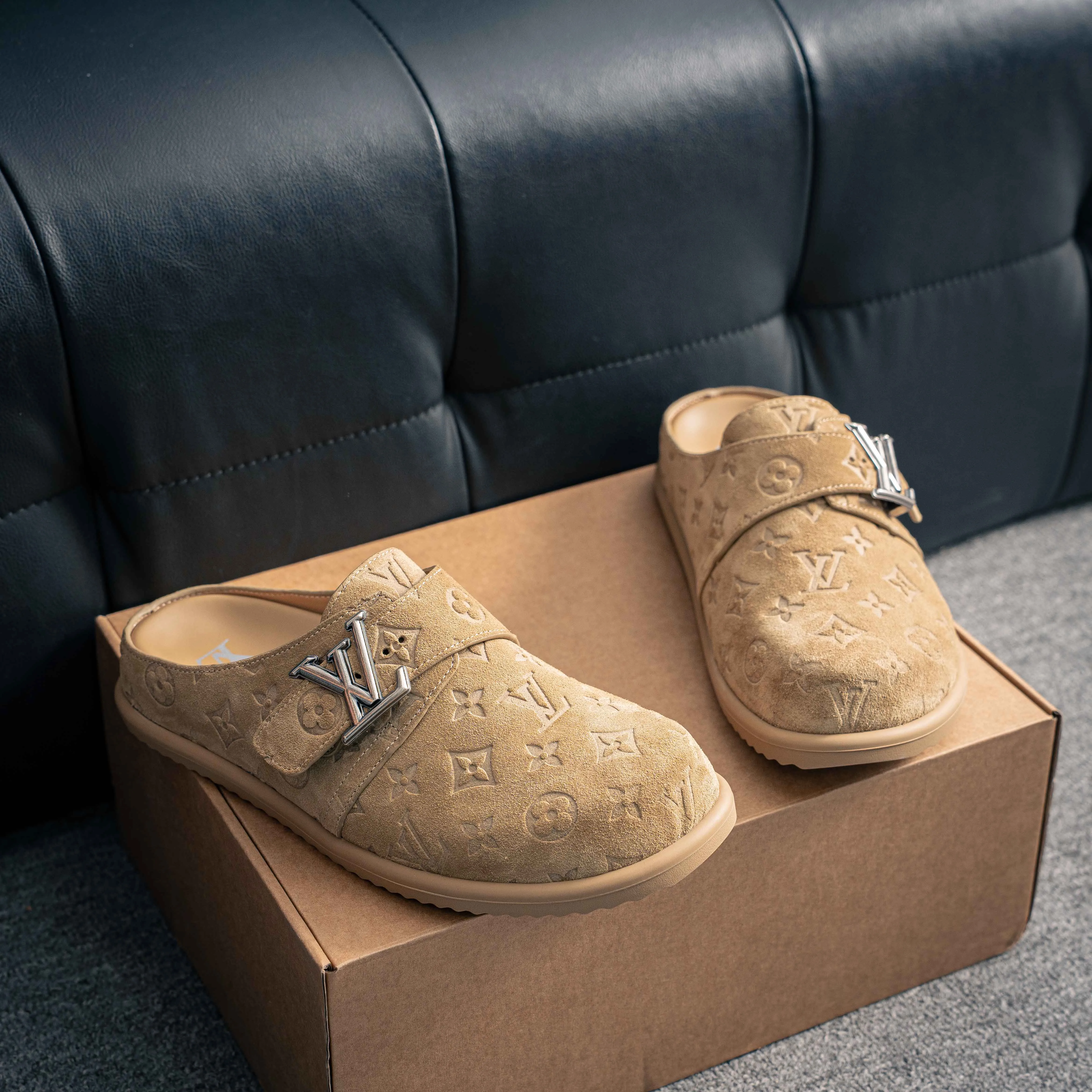 # LV 25ss New Arrival ， Lightweight ， ， ， 。 ！ ■ ： Cowhide Leather